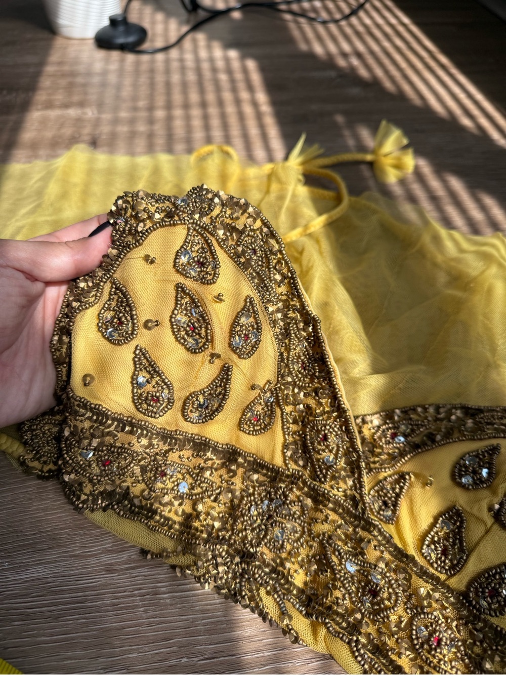 Marciano beaded top - Picture 5 of 9